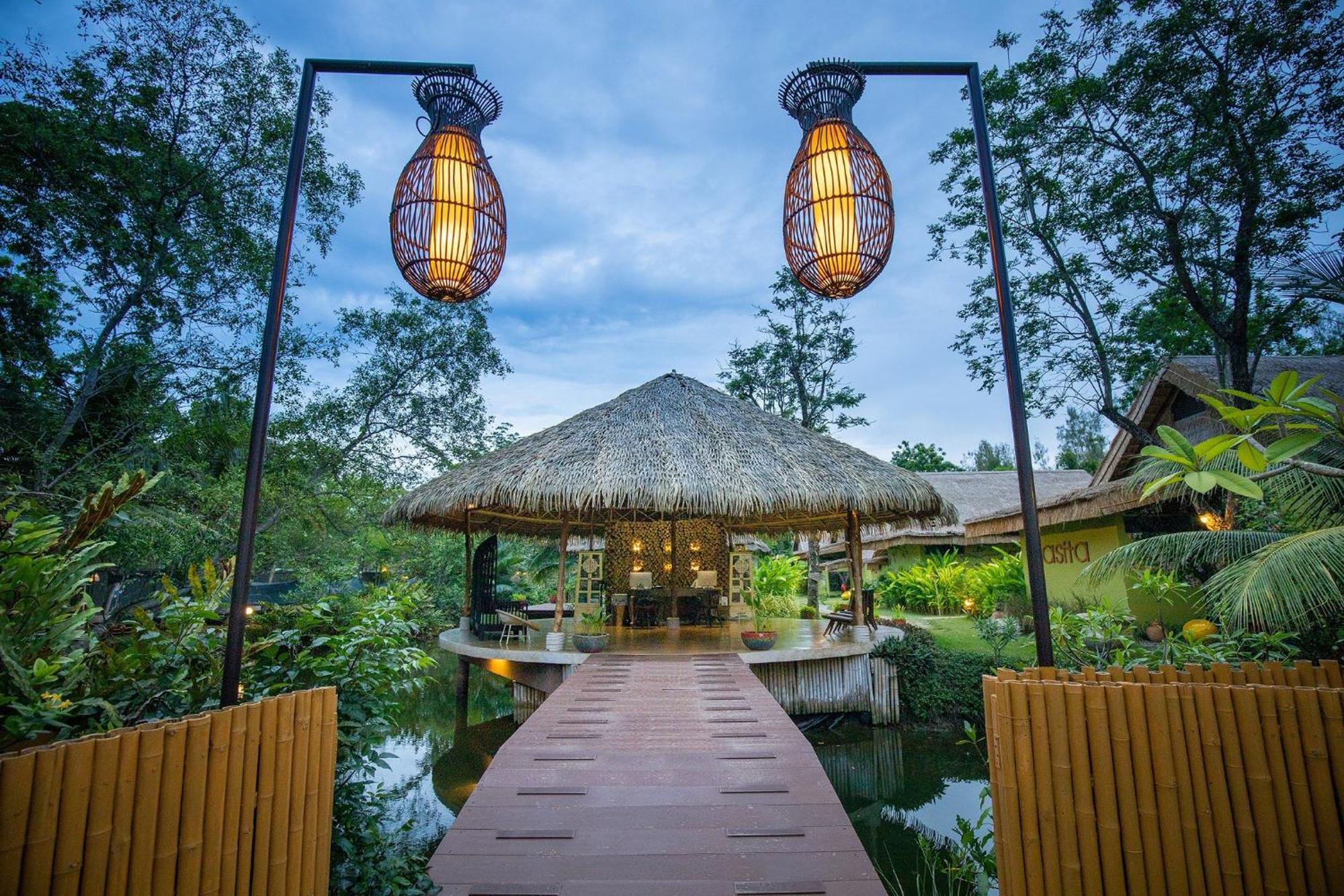 Asita Eco Resort Amphawa Exterior photo